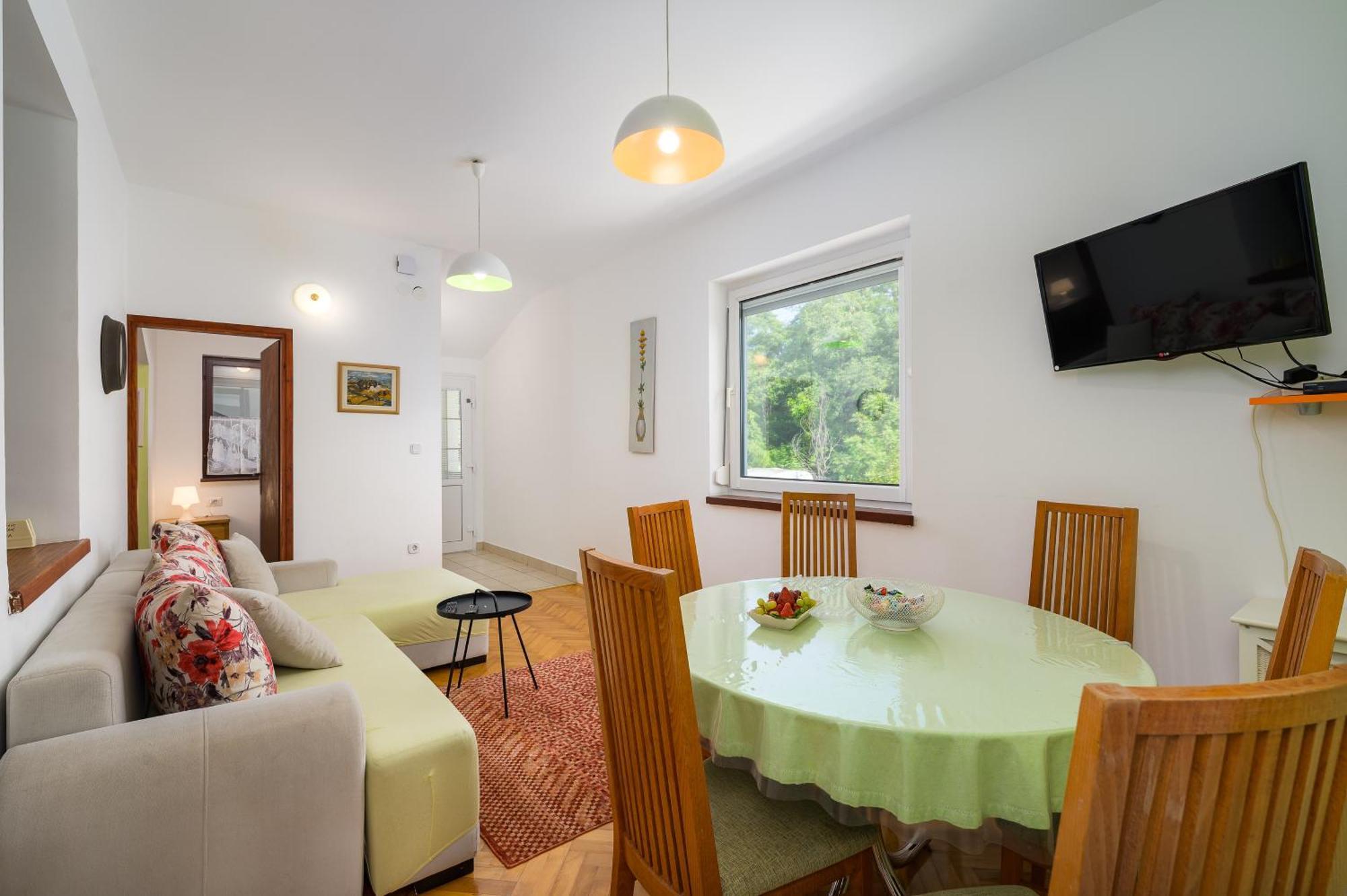 Apartments Tena بوريتش المظهر الخارجي الصورة