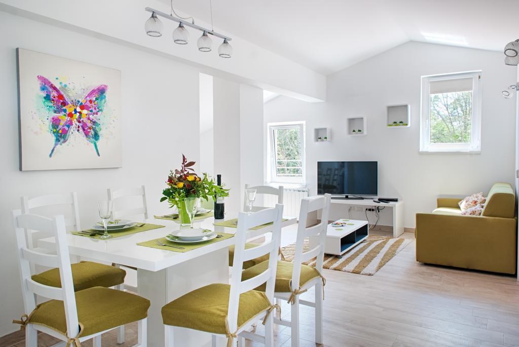Apartments Tena بوريتش المظهر الخارجي الصورة